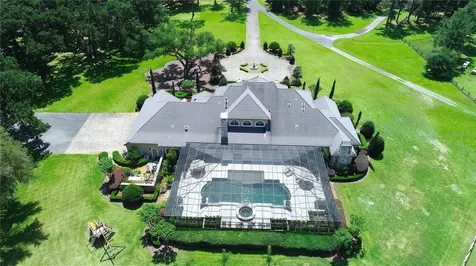 15305 NW Highway 320 Micanopy FL 32667