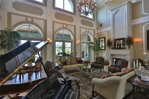 15305 NW Highway 320 Micanopy FL 32667