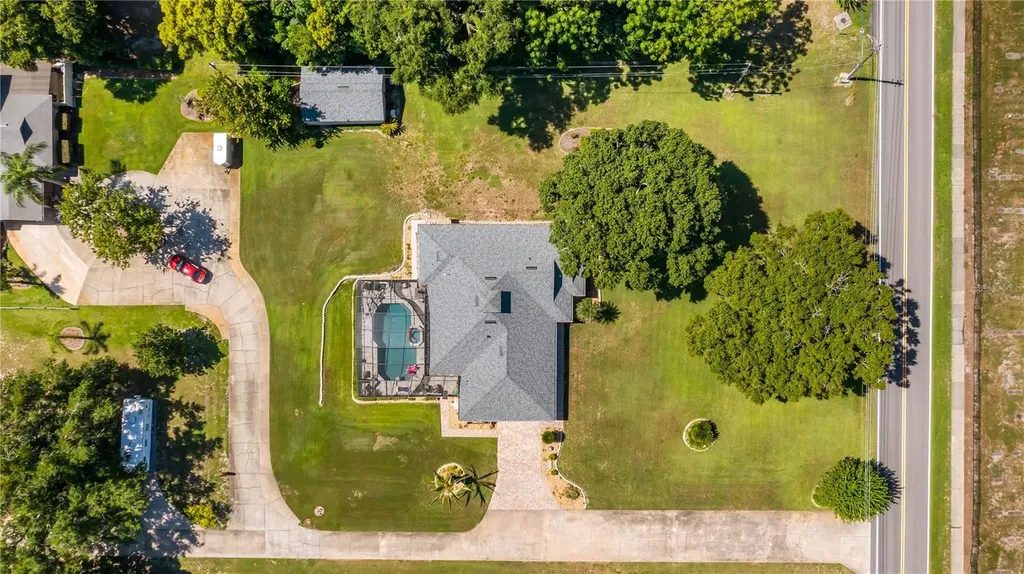 537 Woodlawn Cemetery Road Gotha FL 34734