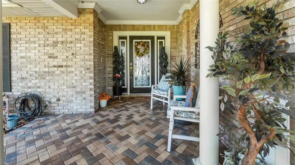 537 Woodlawn Cemetery Road Gotha FL 34734