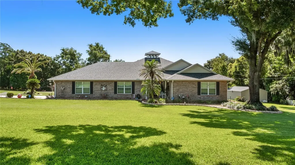 537 Woodlawn Cemetery Road Gotha FL 34734