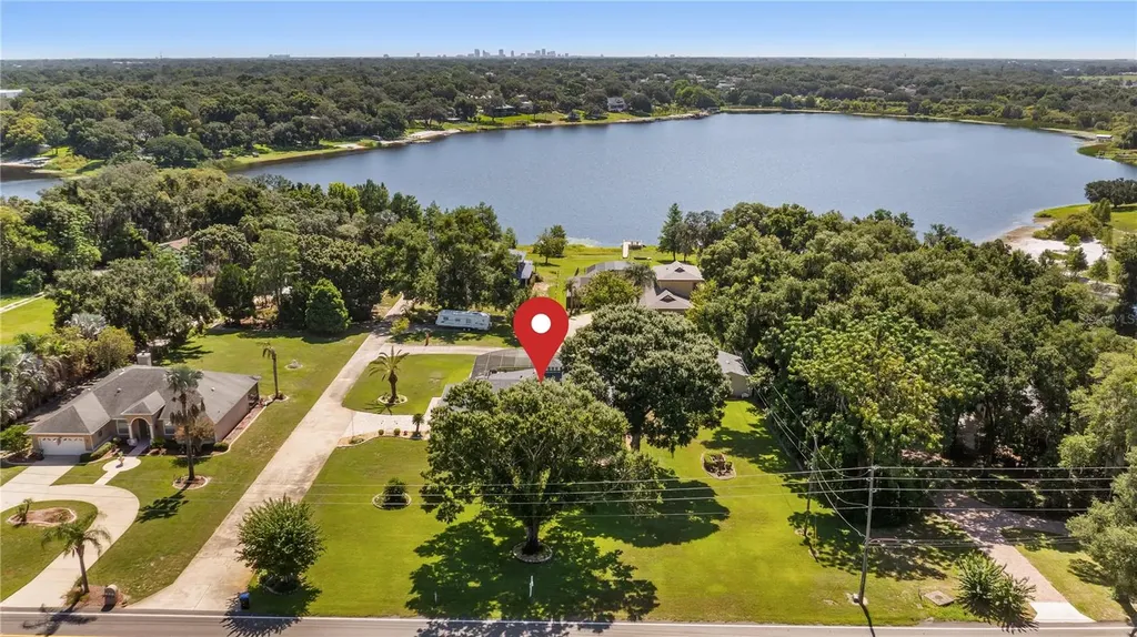 537 Woodlawn Cemetery Road Gotha FL 34734