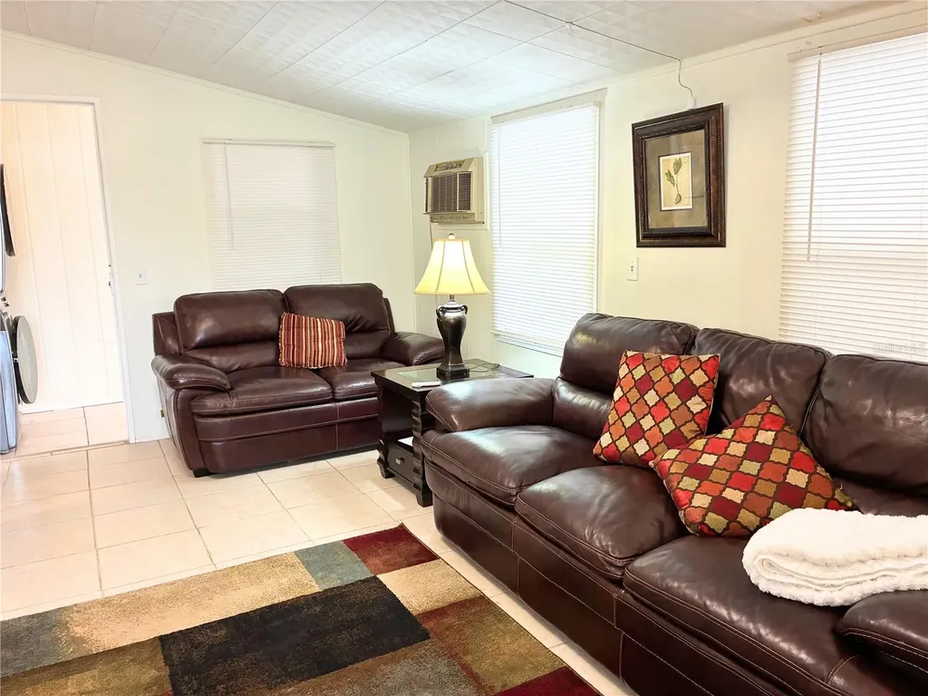 4981 Pebble Beach Avenue Sarasota FL 34234