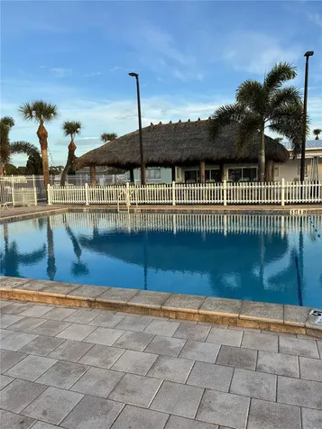 4981 Pebble Beach Avenue Sarasota FL 34234