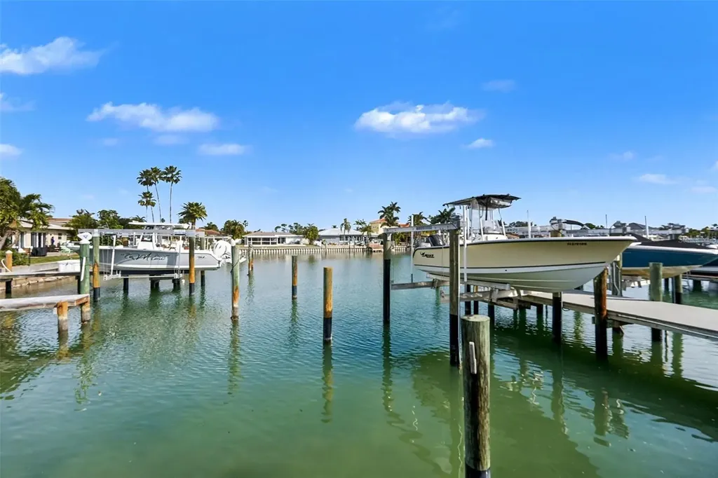 12055 3rd Street E Treasure Island FL 33706