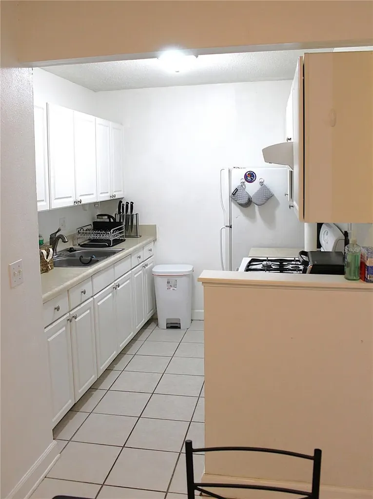 1700 SW 16th Court Gainesville FL 32608