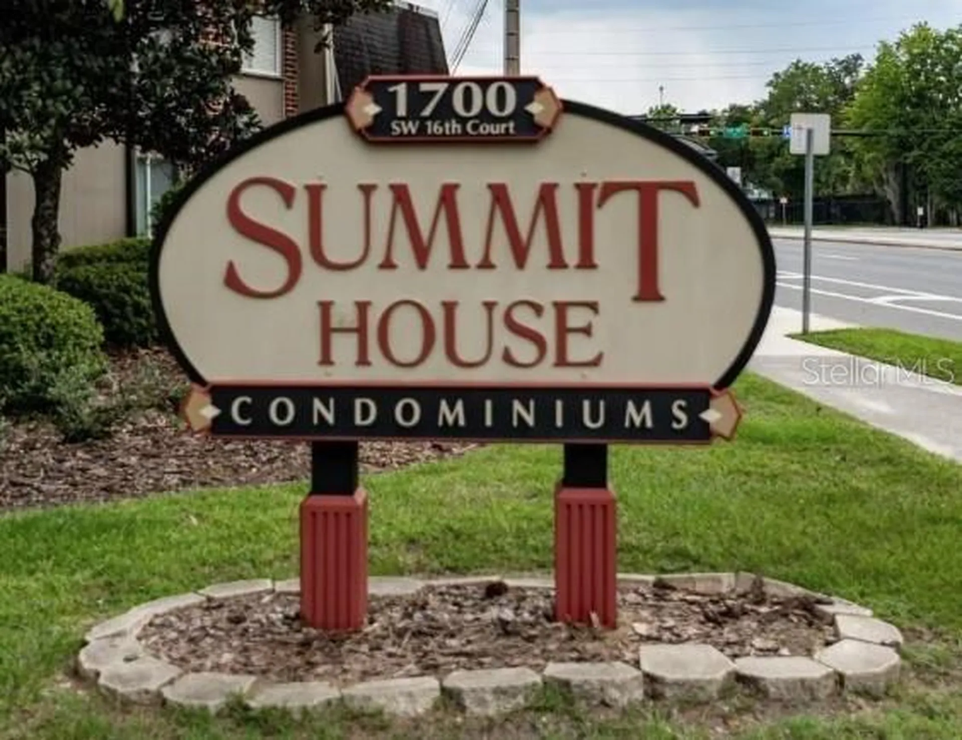 1700 SW 16th Court Gainesville FL 32608