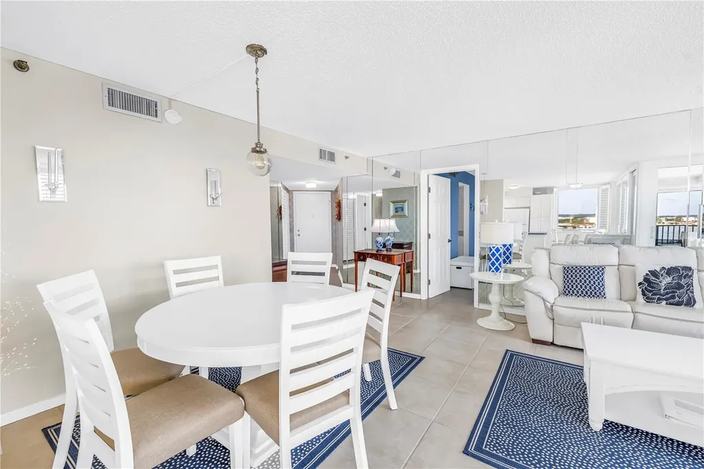 6322 Palma Del Mar Boulevard S St Petersburg FL 33715