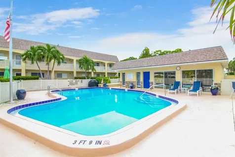 1400 Tarpon Center Drive Venice FL 34285