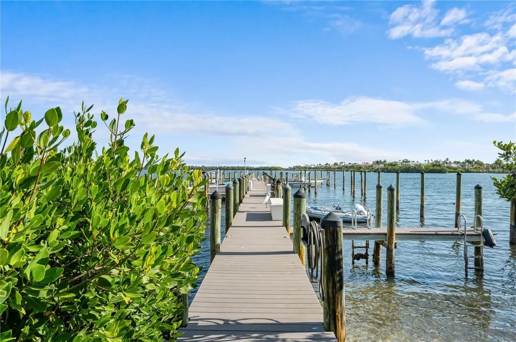 3500 Gulf Of Mexico Drive Longboat Key FL 34228