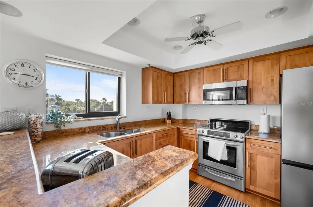 3500 Gulf Of Mexico Drive Longboat Key FL 34228