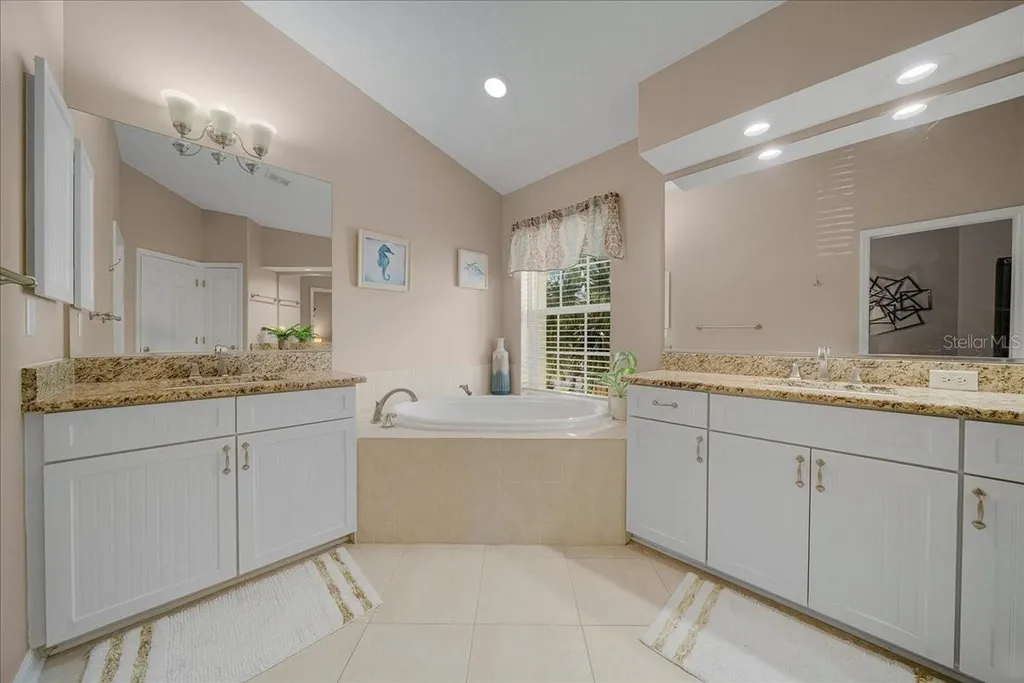 11938 W Blue Bayou Court Crystal River FL 34429