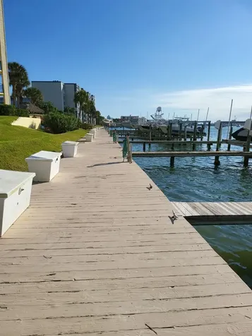 650 Island Way Clearwater FL 33767