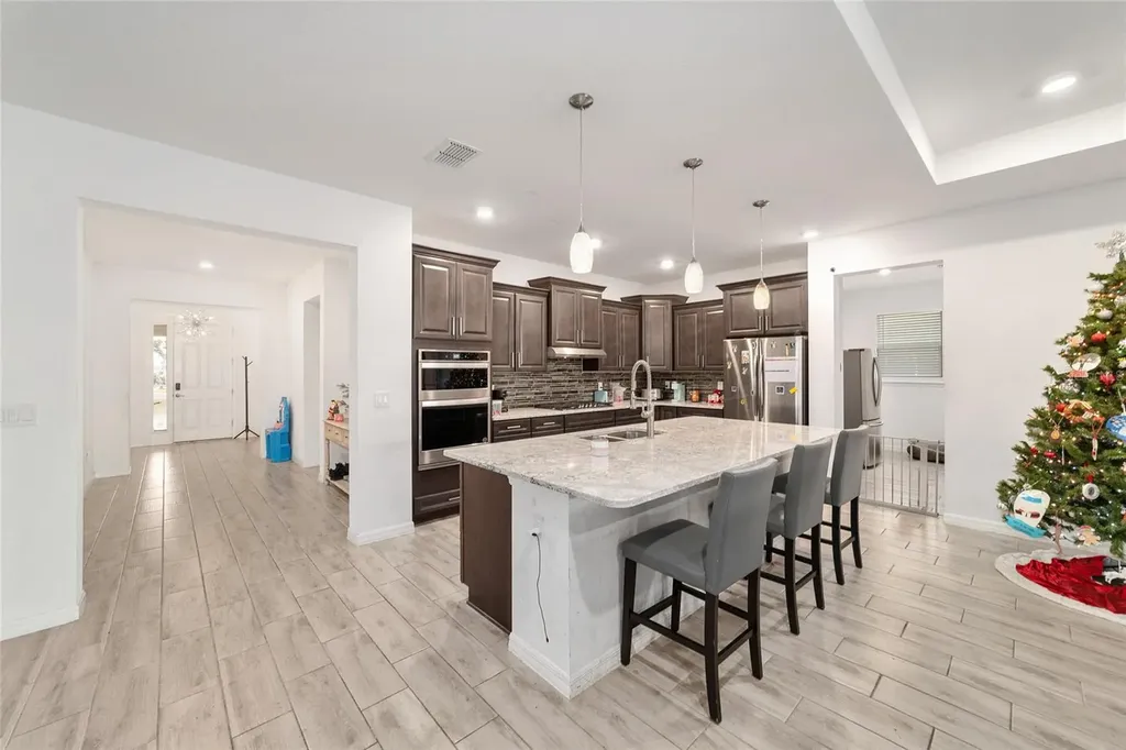 6139 SW 74th Court Ocala FL 34474