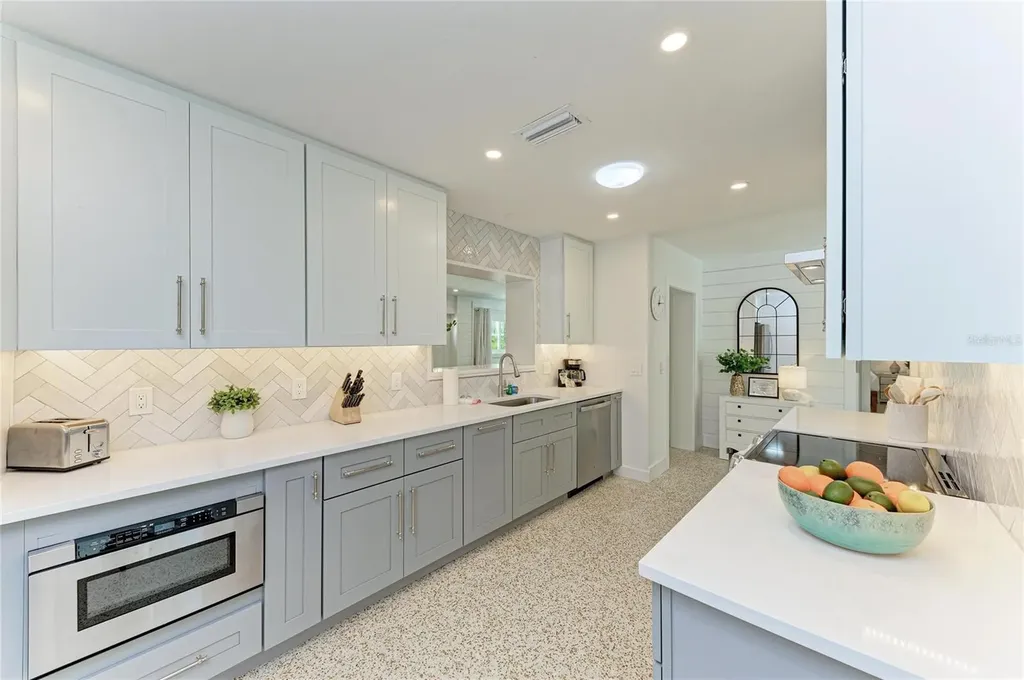 115 Los Cedros Drive Anna Maria FL 34216