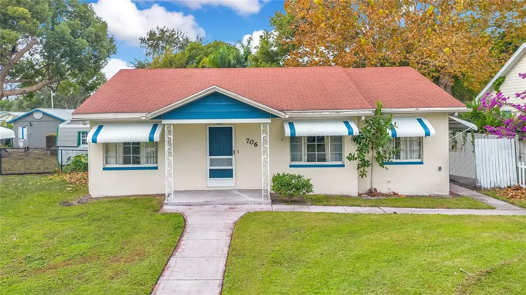 706 Massachusetts Avenue St Cloud FL 34769