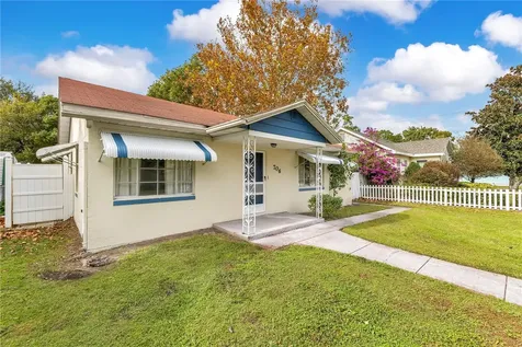 706 Massachusetts Avenue St Cloud FL 34769