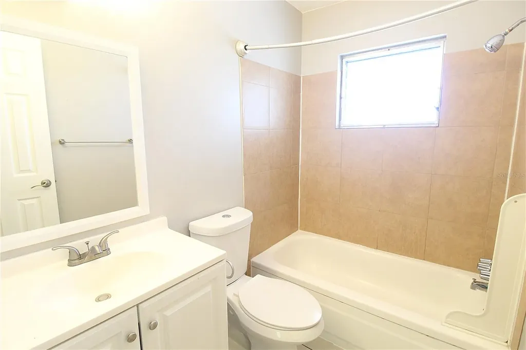3001 Bee Ridge Road Sarasota FL 34239