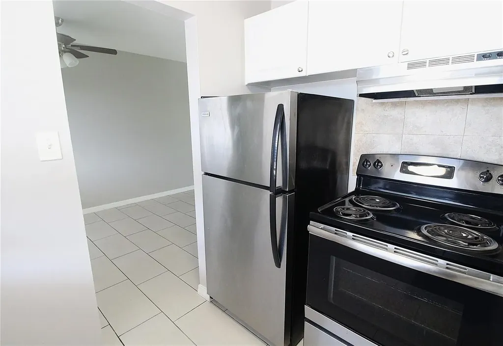 3001 Bee Ridge Road Sarasota FL 34239