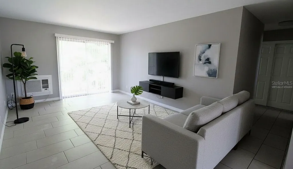 3001 Bee Ridge Road Sarasota FL 34239