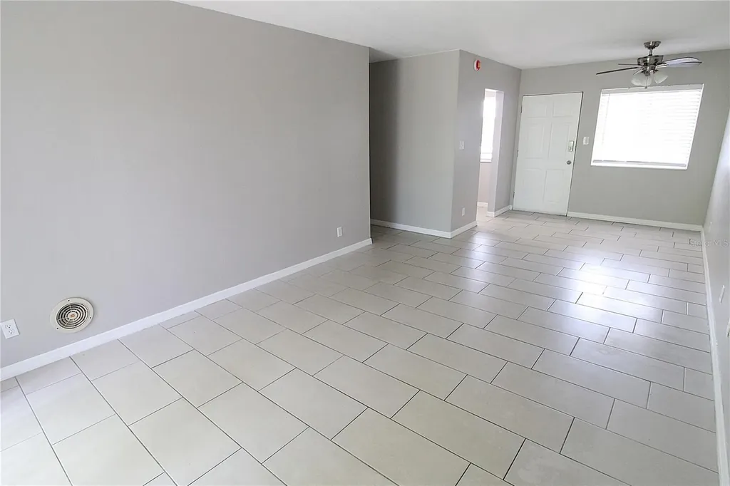 3001 Bee Ridge Road Sarasota FL 34239