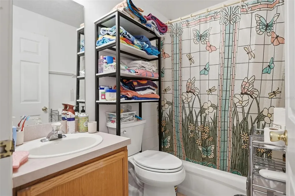 4254 Worthington Place Mascotte FL 34753