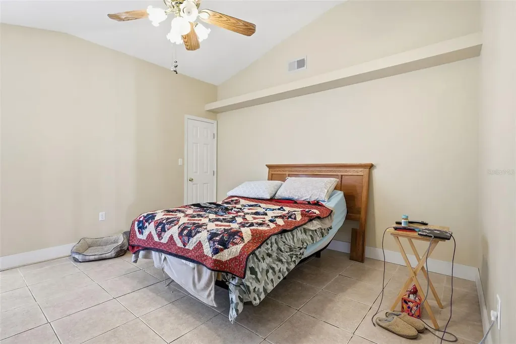 4254 Worthington Place Mascotte FL 34753