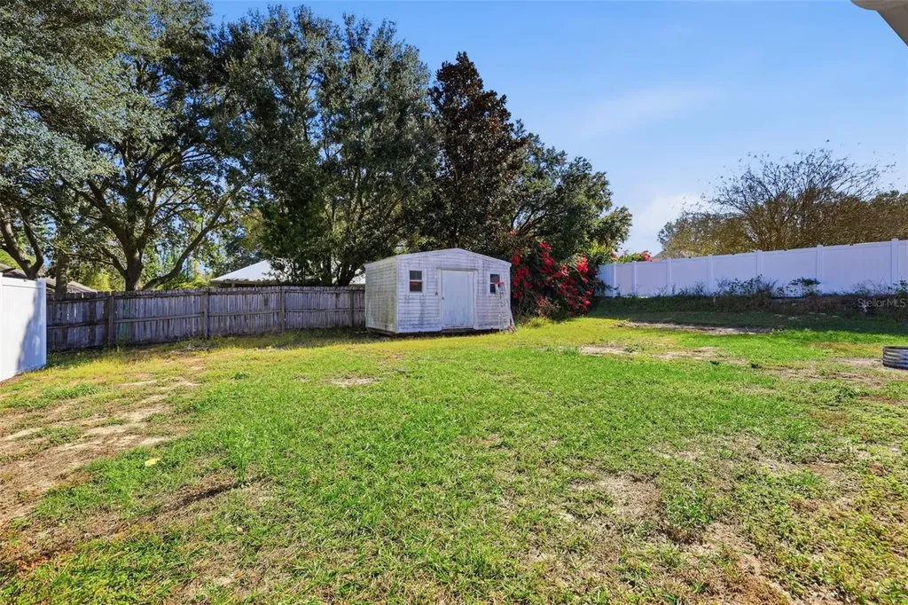 4254 Worthington Place Mascotte FL 34753