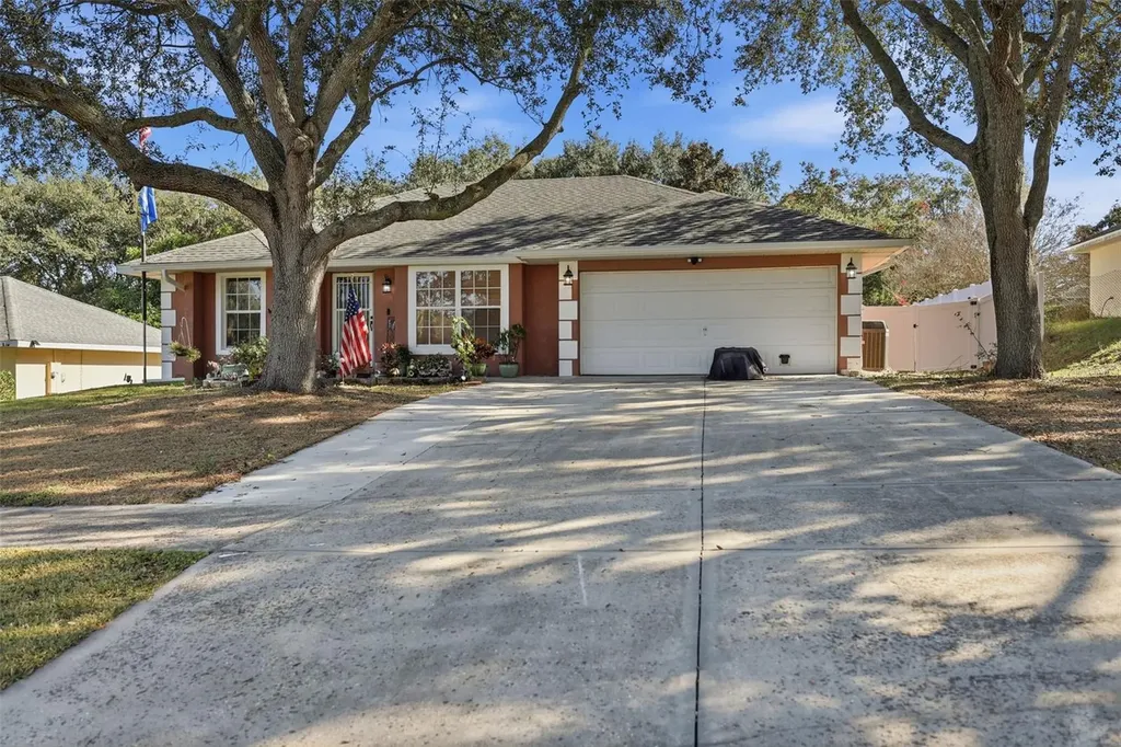 4254 Worthington Place Mascotte FL 34753