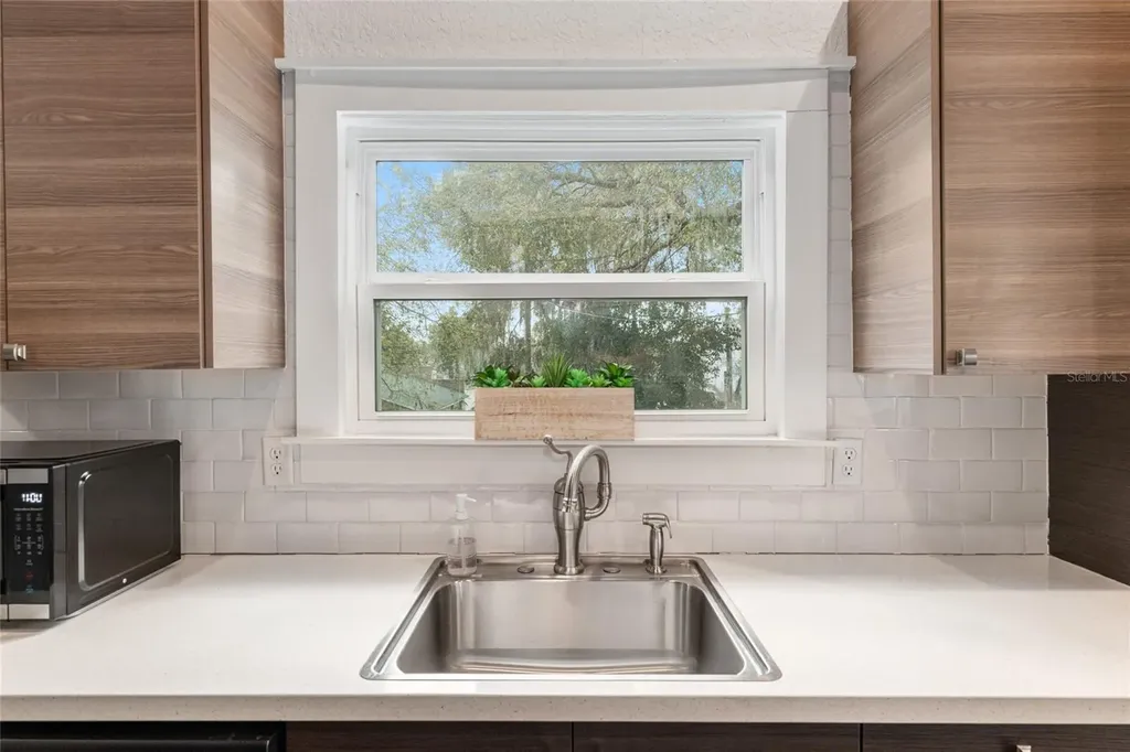 30 SE Wenona Avenue Ocala FL 34471