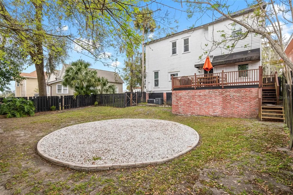 30 SE Wenona Avenue Ocala FL 34471