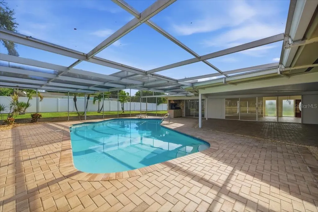 2 Dorado Place Clearwater FL 33764