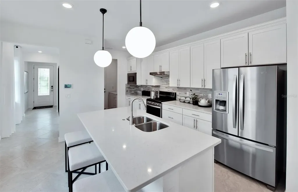 4731 Gardner Street Bradenton FL 34210