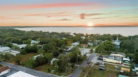 201 W Washington Street Minneola FL 34715