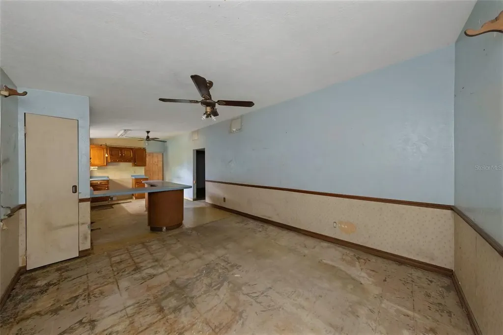 8858 67th Way N Pinellas Park FL 33782