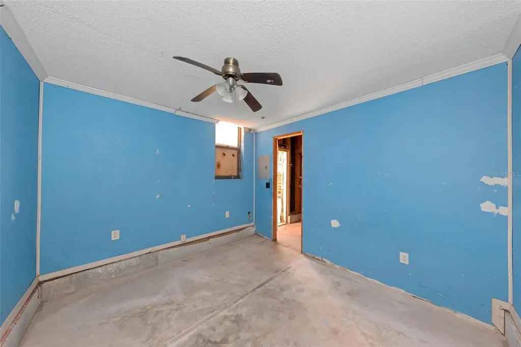 8858 67th Way N Pinellas Park FL 33782