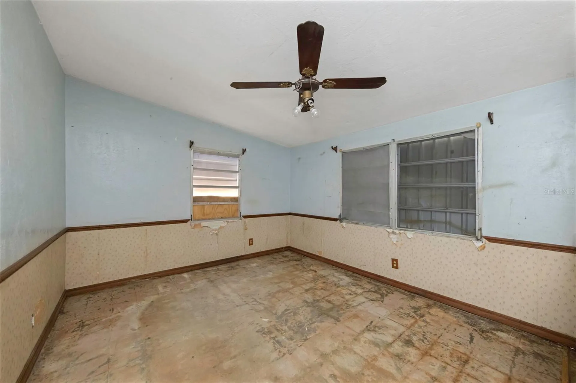 8858 67th Way N Pinellas Park FL 33782