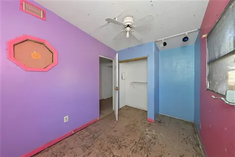 8858 67th Way N Pinellas Park FL 33782