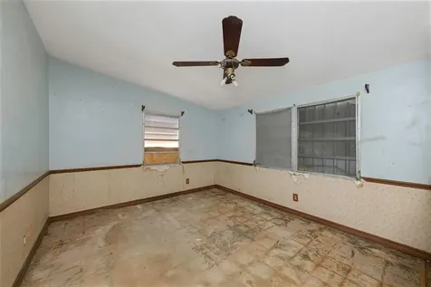 8858 67th Way N Pinellas Park FL 33782