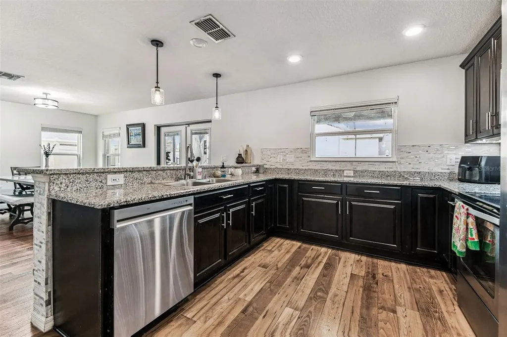 10403 Laguna Plains Drive Riverview FL 33578