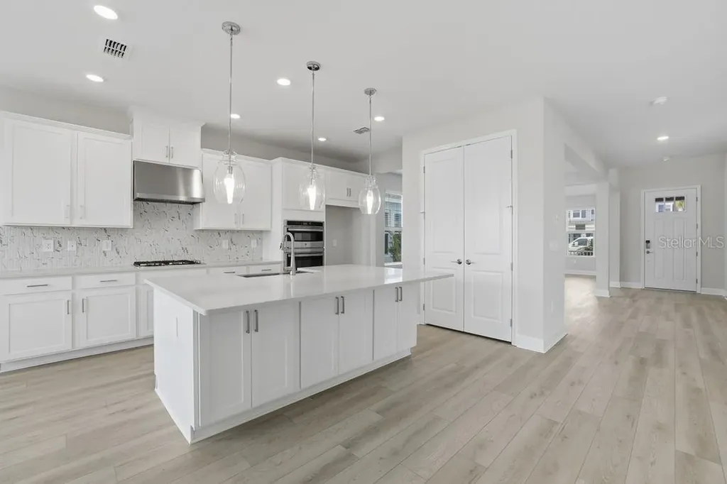 5129 Slate Hue Place Apollo Beach FL 33572