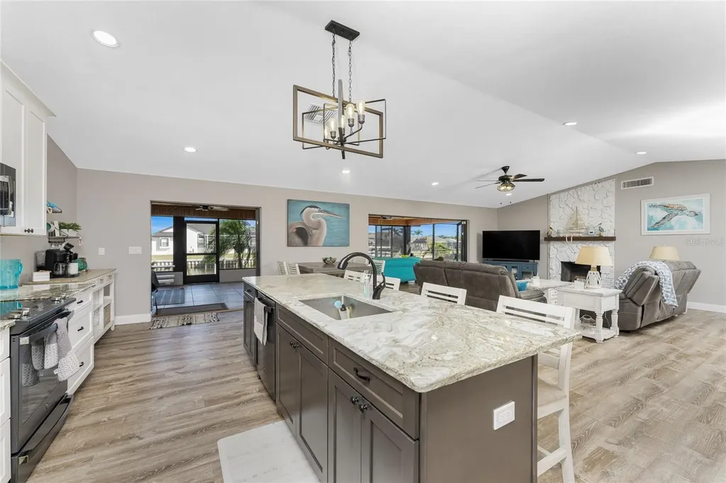 128 Sinclair Street SE Port Charlotte FL 33952