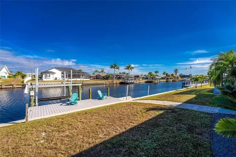 128 Sinclair Street SE Port Charlotte FL 33952