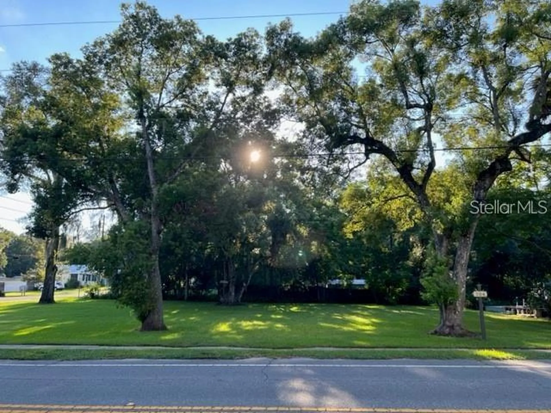 104 N Lakeview Drive Lake Helen FL 32744