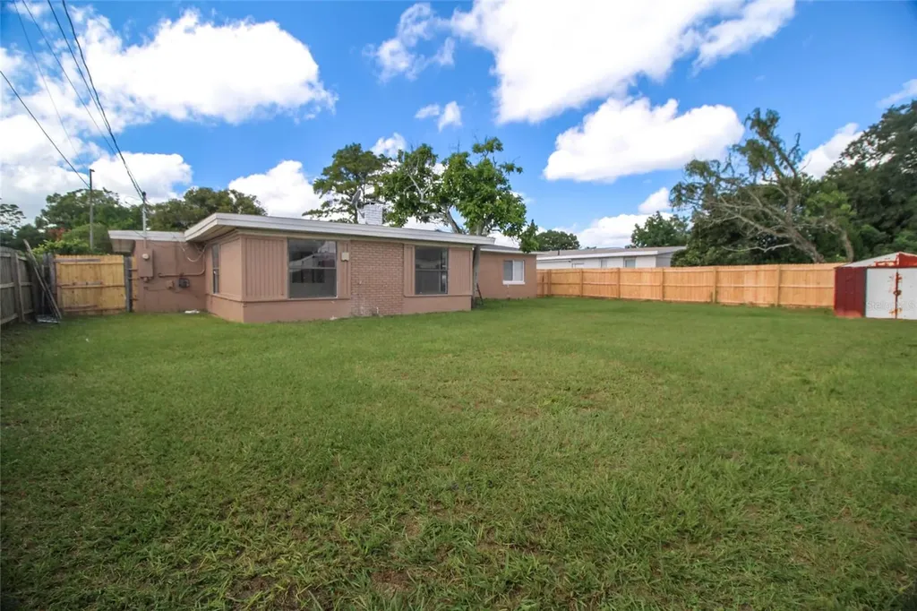 15 N Oxalis Drive Orlando FL 32807