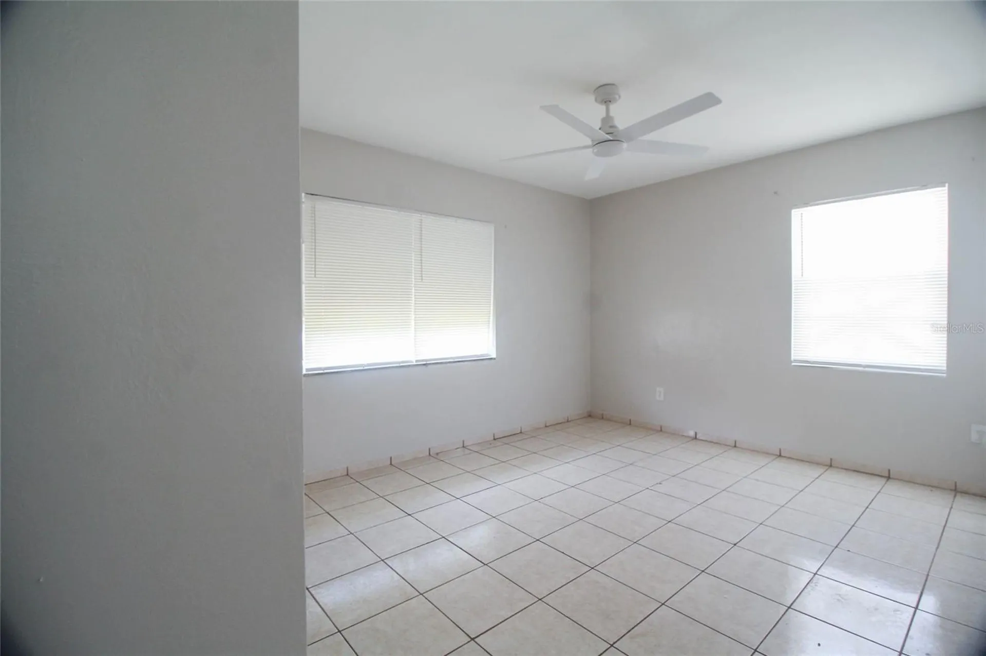 15 N Oxalis Drive Orlando FL 32807