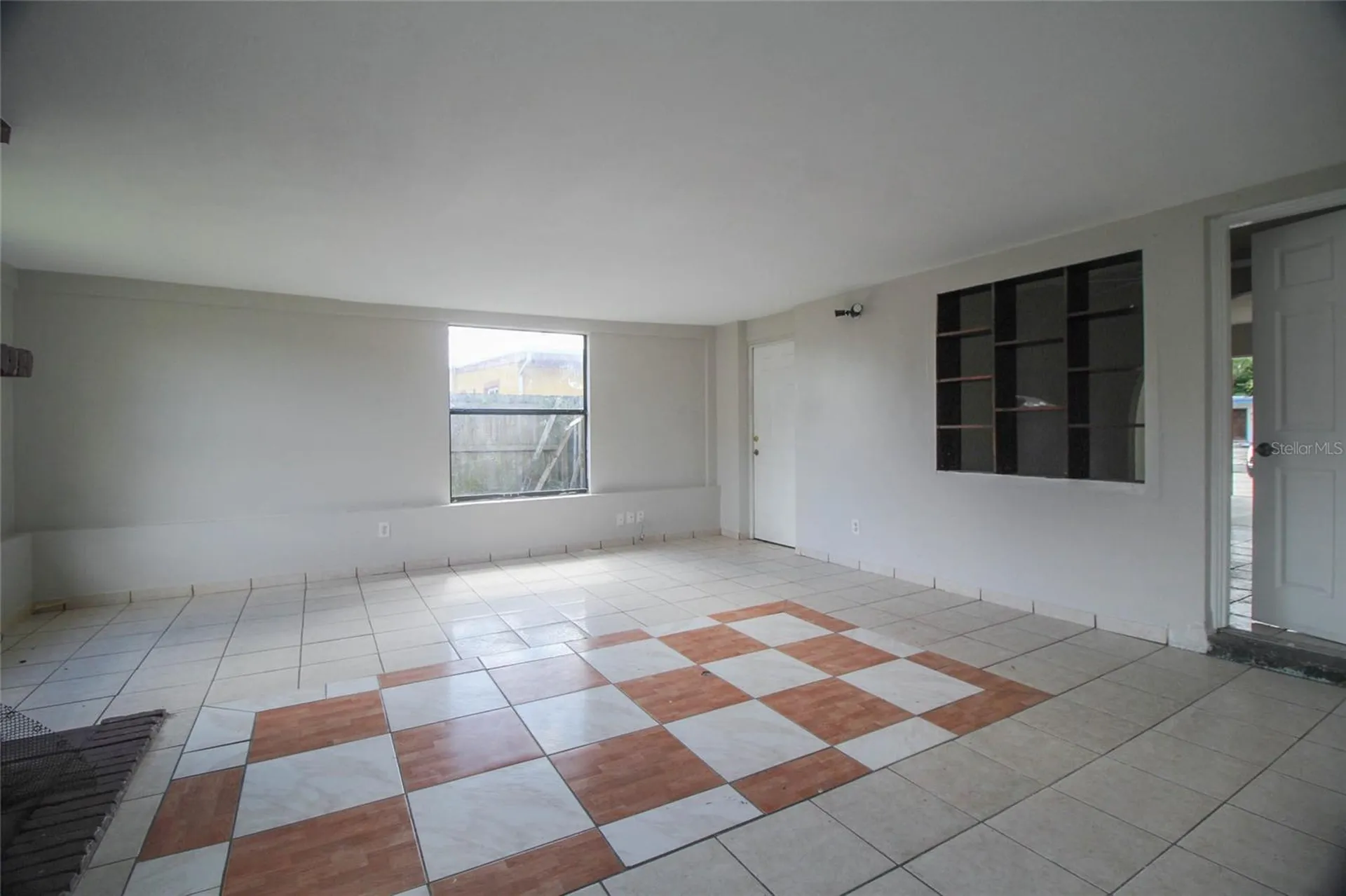 15 N Oxalis Drive Orlando FL 32807