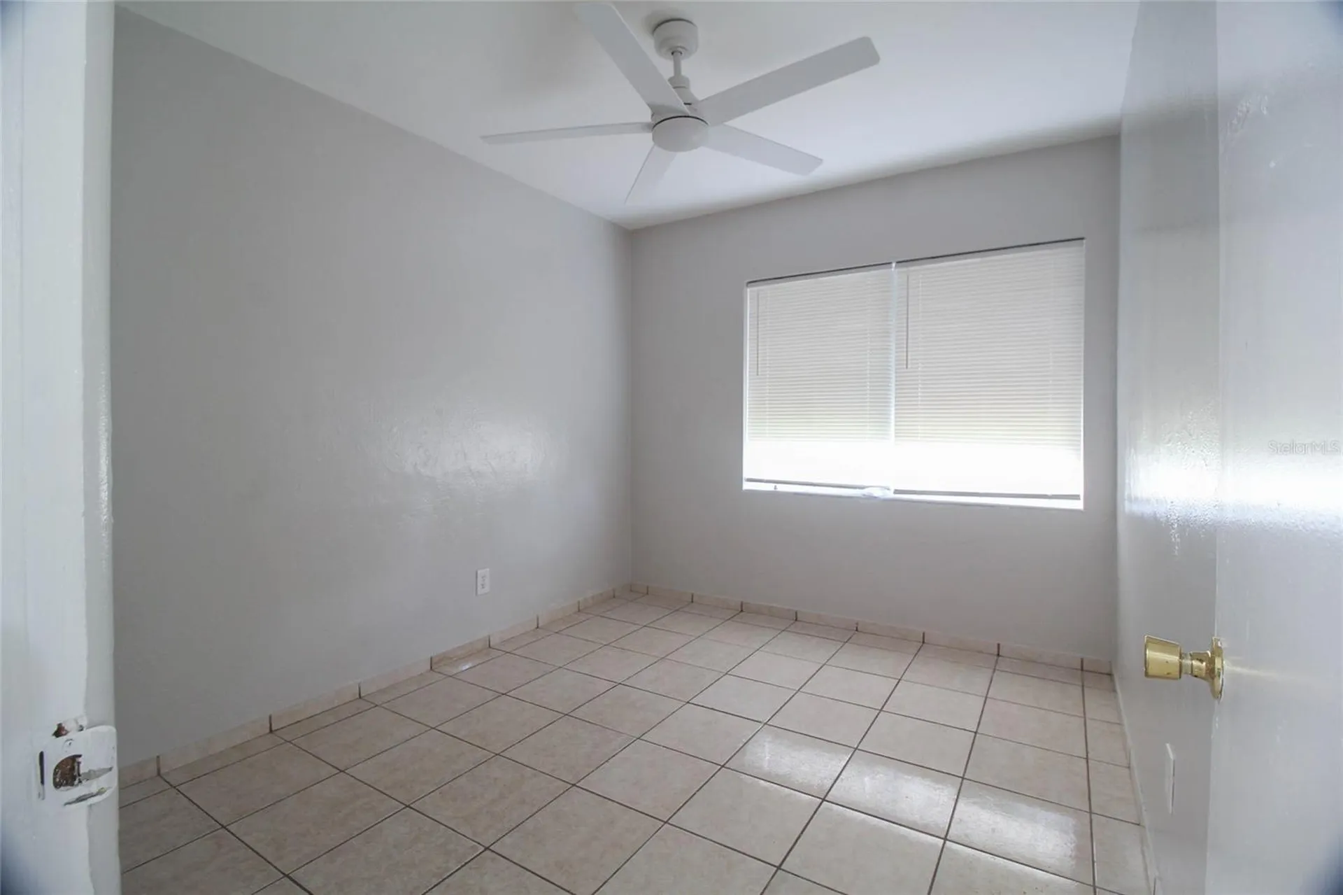 15 N Oxalis Drive Orlando FL 32807
