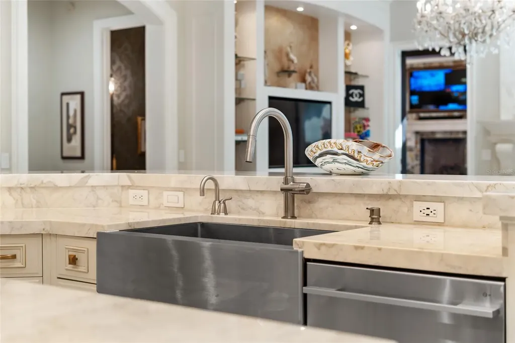 9212 Island Lake Court Orlando FL 32836