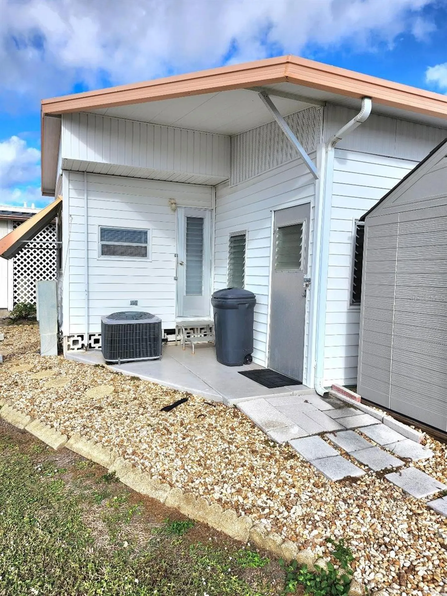 1912 Iowa Avenue Bradenton FL 34207